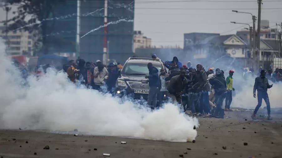 How Repeated Tear Gas Exposure Destroys the Body Over Time